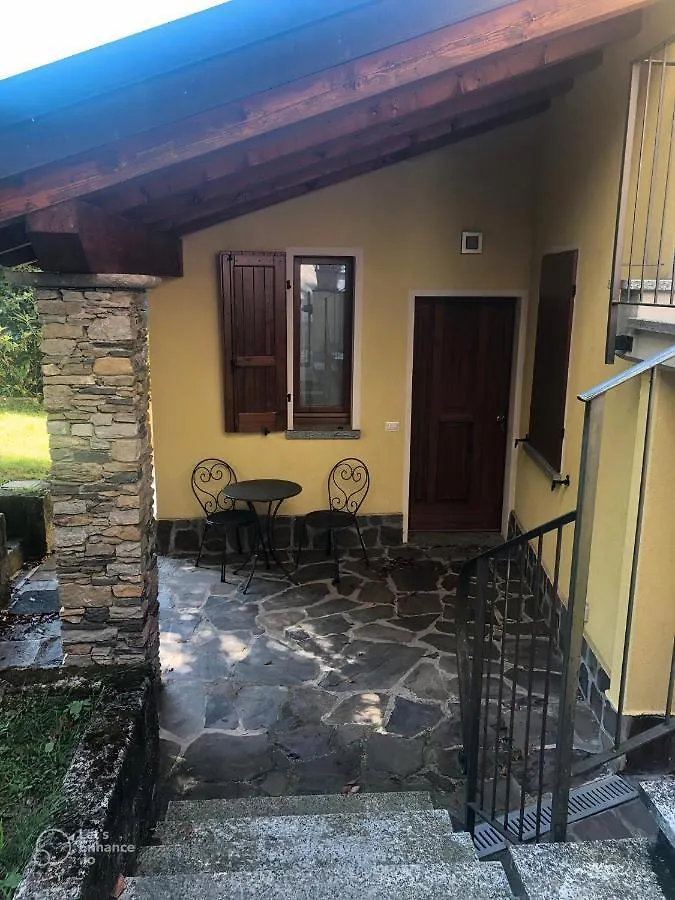 Casa vacanze Villa Casa Delle Streghe - Morgana Maccagno Italia