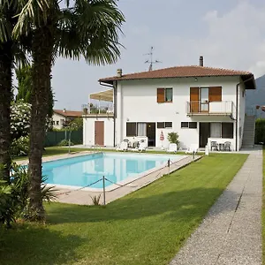 Appartamento Casa Augusta, Maccagno