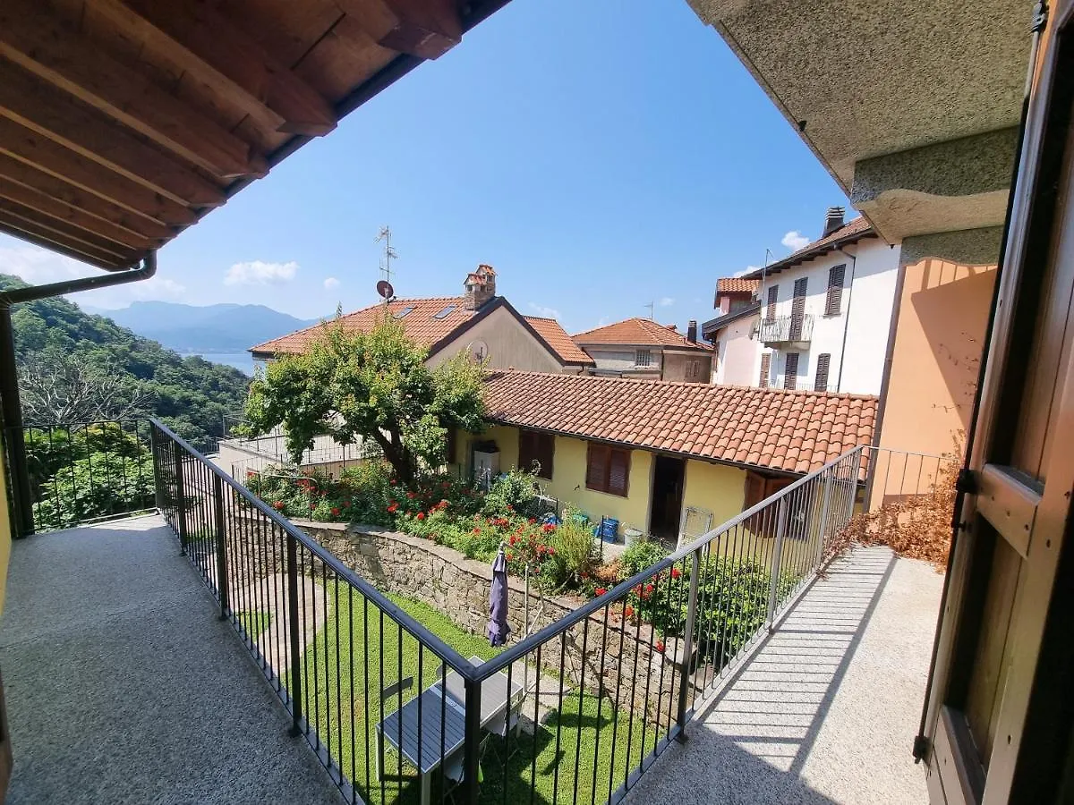 Casa Delle Streghe - Morgana Villa Maccagno